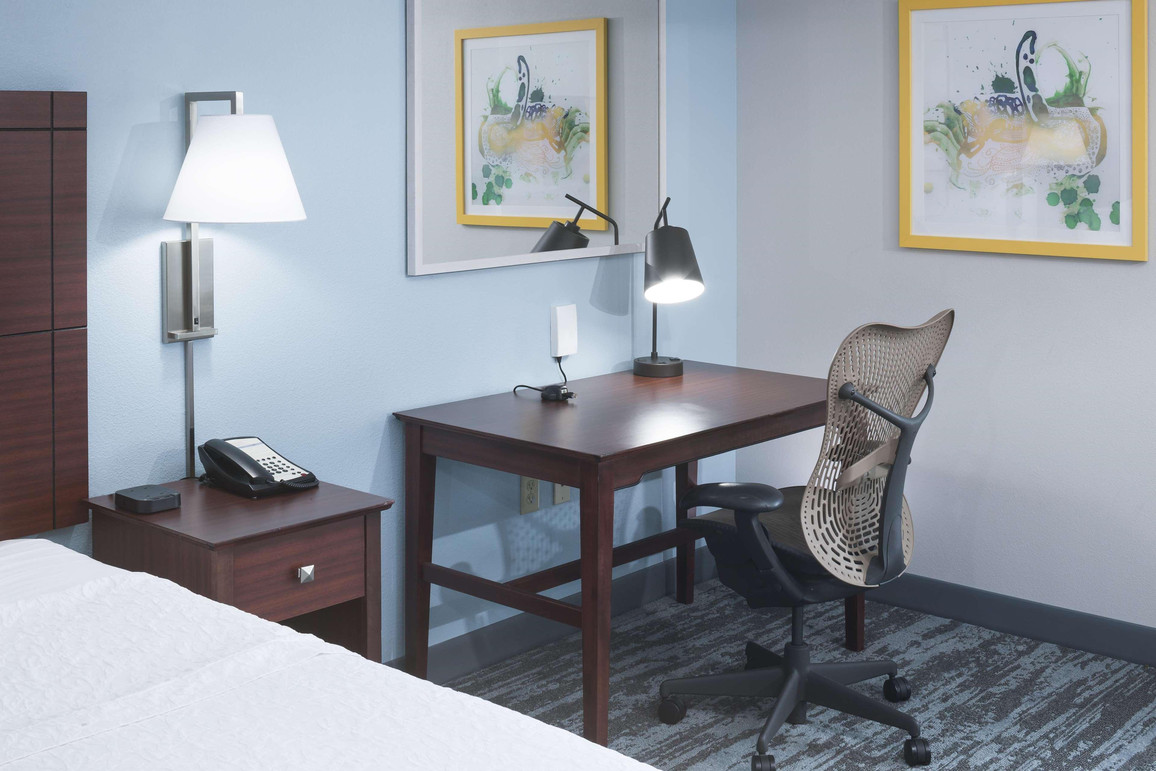 Hampton Inn & Suites Oklahoma City-Bricktown Zewnętrze zdjęcie
