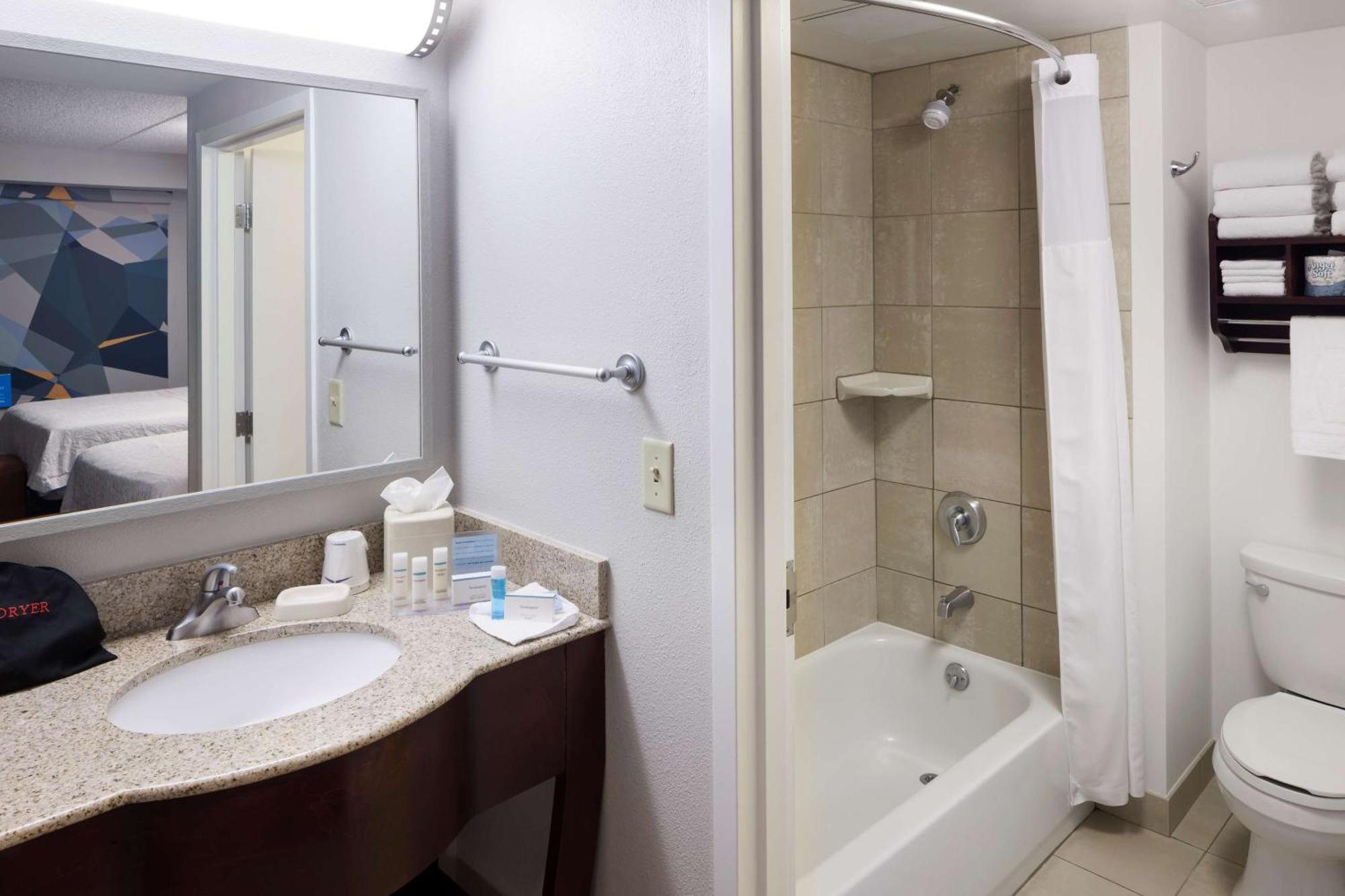 Hampton Inn & Suites Oklahoma City-Bricktown Zewnętrze zdjęcie